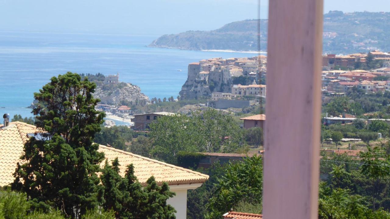 Appartamento Panoramico Santa Domenica Санта-Доменіка Екстер'єр фото
